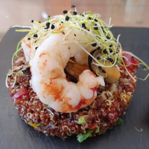 Comida y recetas a domicilio Barcelona Bcn Timbal Tropical De Quinoa Con Frutos Del Mar